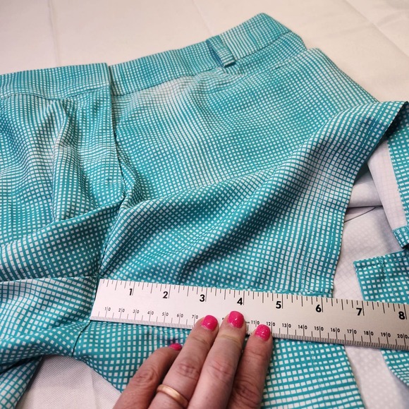 Adidas Climalite Woman's Golf Bermuda Shorts Plaid Stretch Pleated Blue Size 10 - Picture 7 of 8